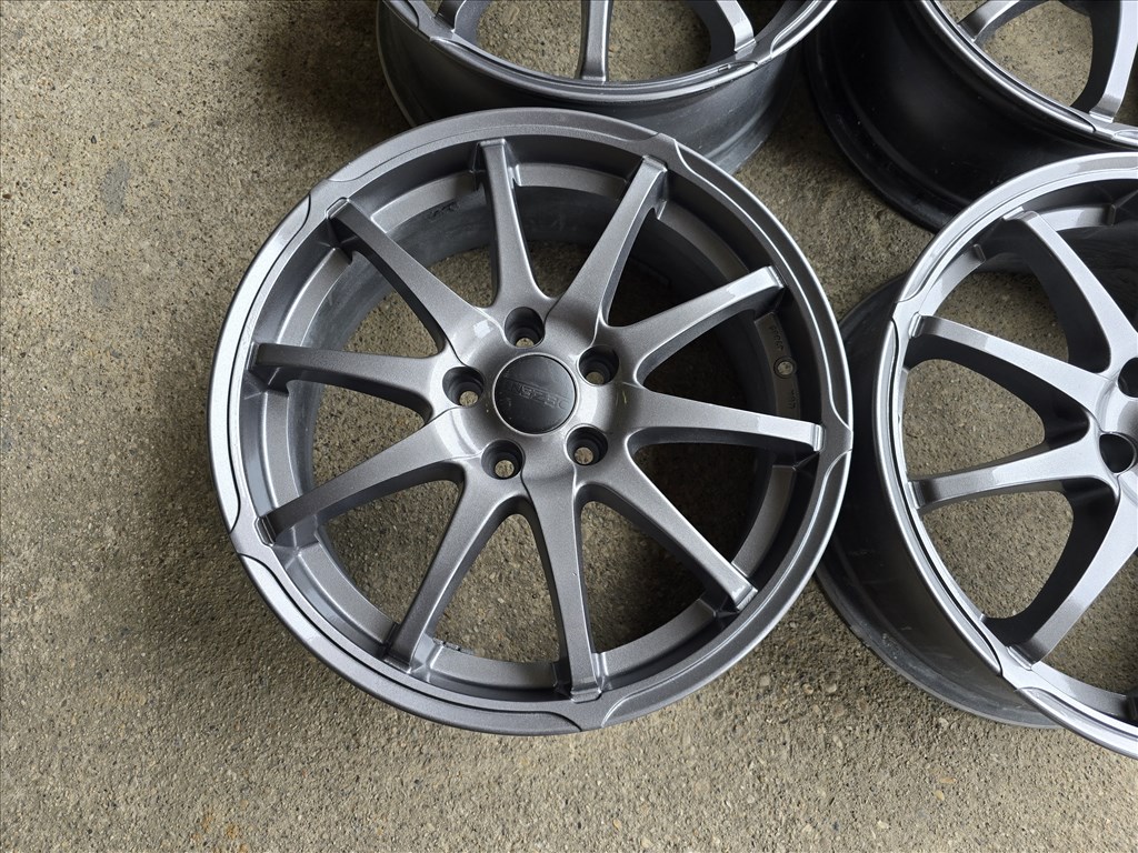  17-es, 5x108-as újszerű Dezent alufelni 7. kép