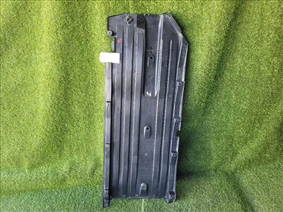 SUZUKI SX4 S-Cross II Bal Fenéklemez 7282361M01 7282361m1