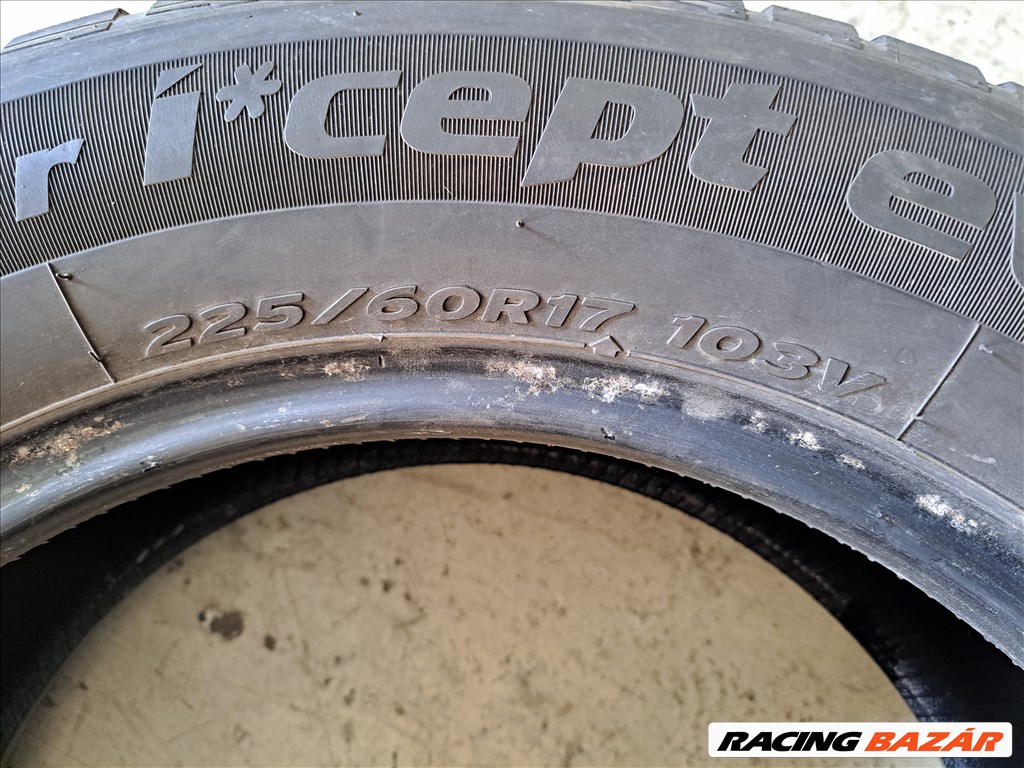 2db 225/60 R17 Hankook Winter icept Evo Téli gumi eladó!!! ára 10000Ft/db 5. kép