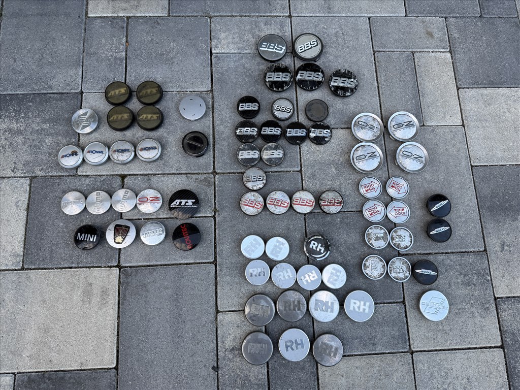 BBS RH Momo ATS Ronal felni kupak alufelni közép 1. kép