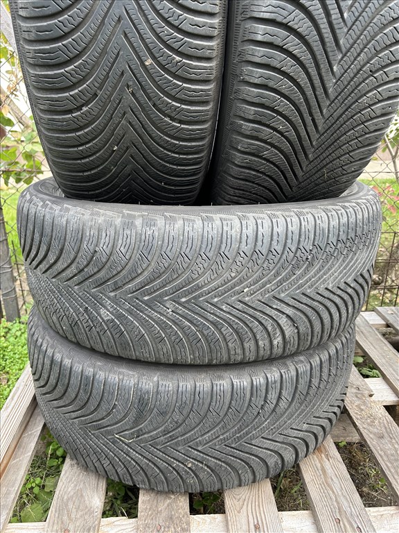  215/5517" használt Michelin Alpin 5 téli gumi  3. kép