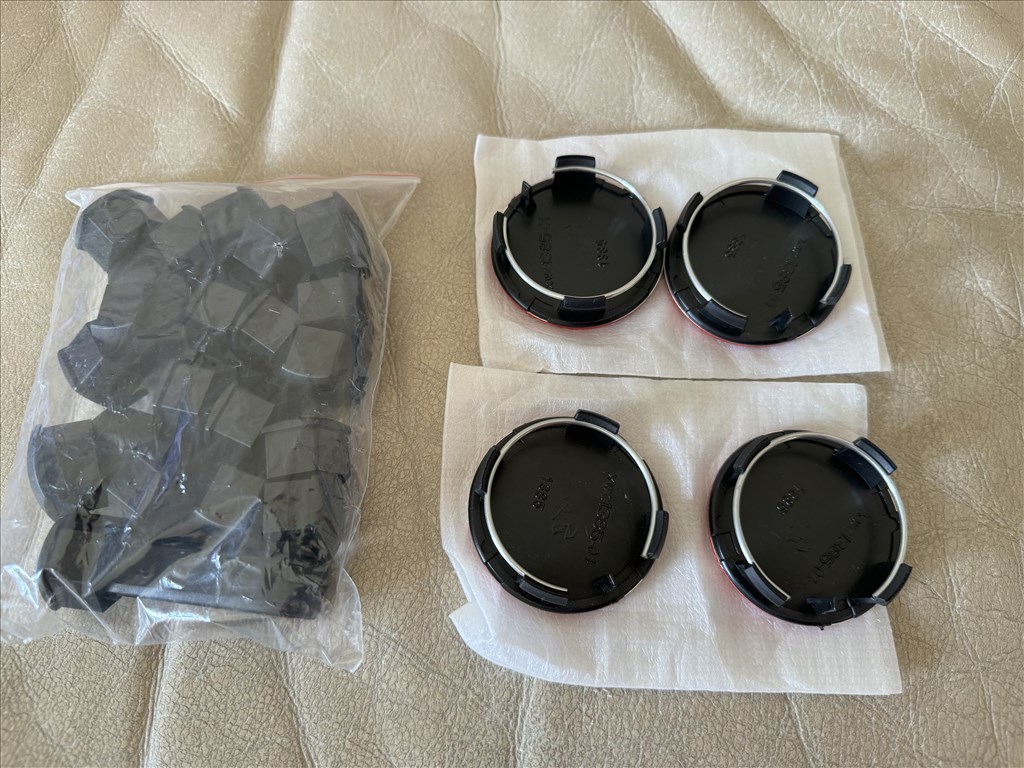 Tesla Model 3 felnikupak Tesla Model Y felnikupak Model 3 felniközép P 5. kép