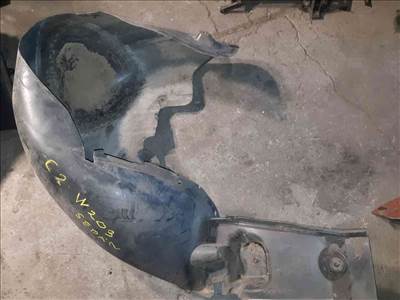 Mercedes C W203 Jobb Hátsó Dobbetét