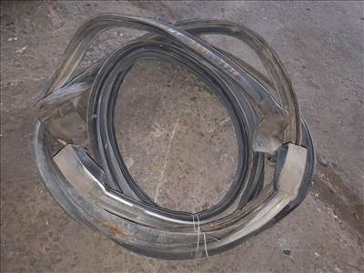 Opel Frontera B Tető Gumikéder