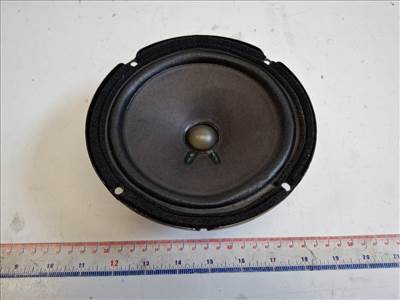 Audi Allroad (C5) bal hátsó hangszóró 4B0035411A