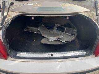 SKODA SUPERB I (3U4) Bal hátsó Fejtámla