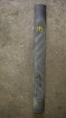 Nissan Navara D40 Jobb Fellépő