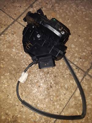 Ford Grand C-Max Jobb Első Ajtó Zárszerkezet  Központizár Motor