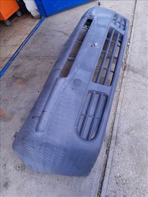 Renault Trafic Első Lökhárító