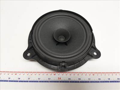 Nissan Leaf (ZE1) jobb hátsó hangszóró 28156BR00A