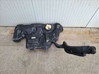 Renault Captur  üzemanyag tank (üzemanyagtartály) 8201127628