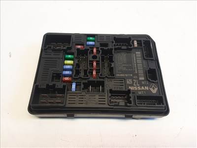 Renault Zoe  biztosítéktábla motortér 284B67877R