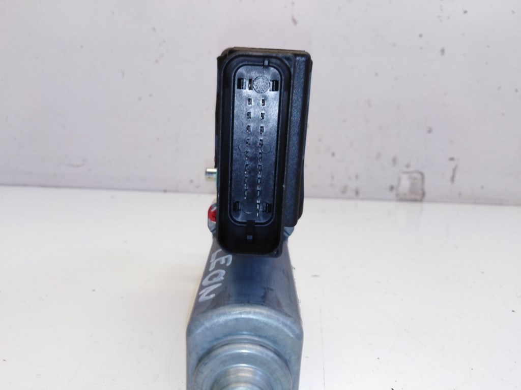 Seat Leon (1P) bal hátsó ablakemelõ motor 1K0959703G 5. kép