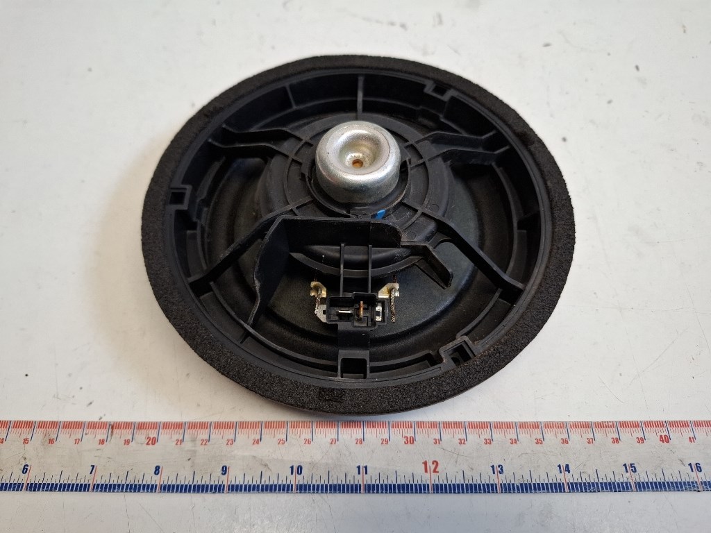 Suzuki Swift (AZG) jobb elsõ hangszóró 3910268L00 2. kép