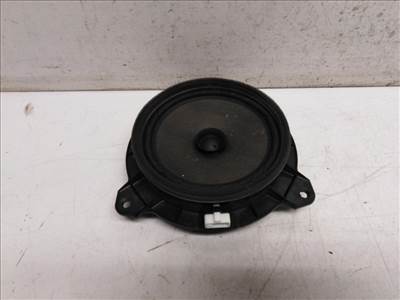 Toyota Yaris (XP90) jobb hátsó hangszóró 861600D190