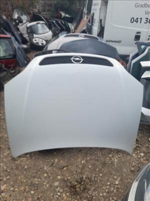 Opel astra g motorháztető 