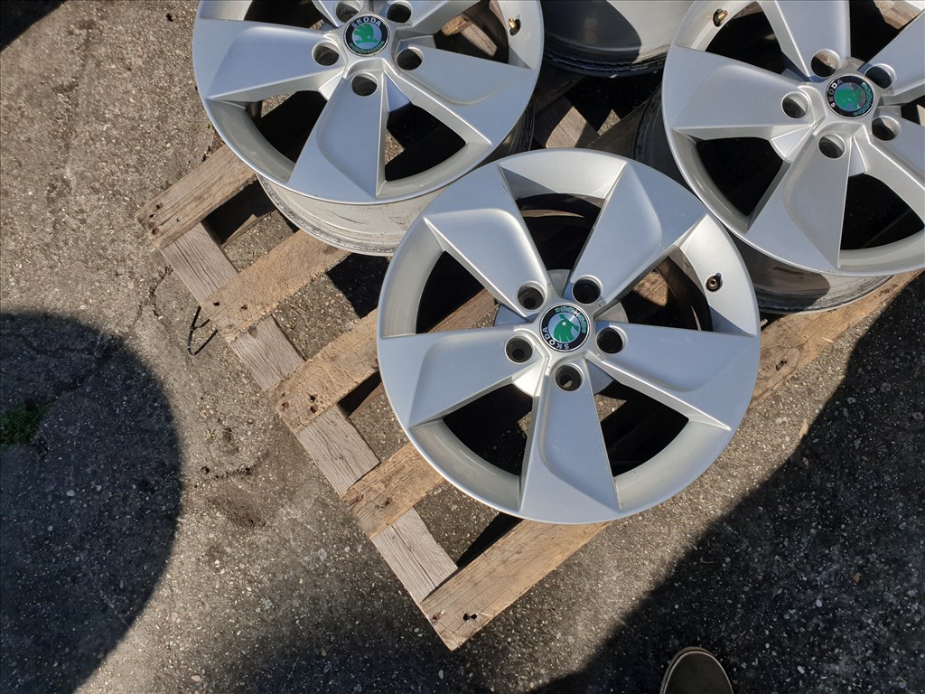 16" 5x112 Skoda Yeti 4. kép