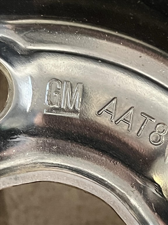  5x105 lyukosztású 6,5JJ 16" használt (gyári felni) lemezfelni 4. kép