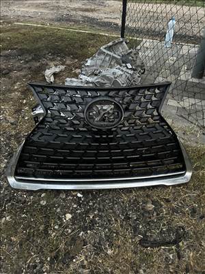 Lexus NX Dísz rács