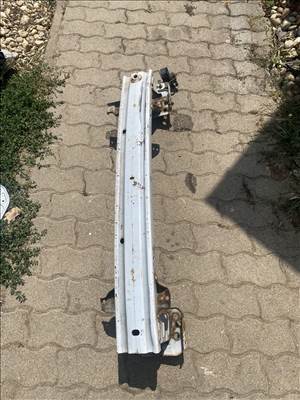 Ford B-Max első lökhárító merevítő