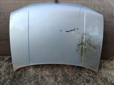 Volkswagen Golf IV motorháztető 