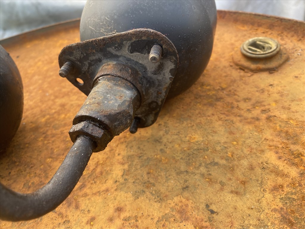 Mercedes E 320 (W210) bontott alkatrészei 17. kép