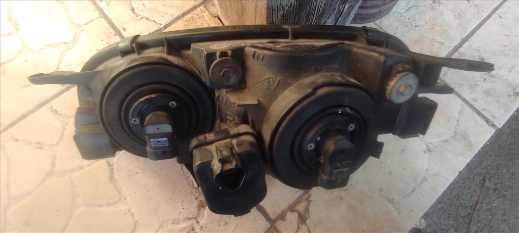 Toyota Corolla (E110) Jobb első fényszóró  2. kép