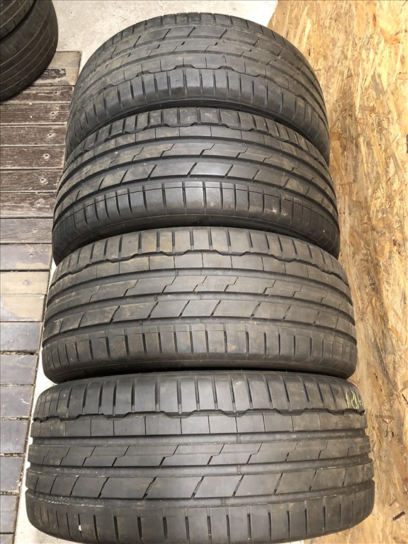 235/45/18 Hankook nyári gumi újszerű 235 45 18 1. kép