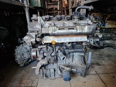 NISSAN JUKE (F15) HR16 motor 