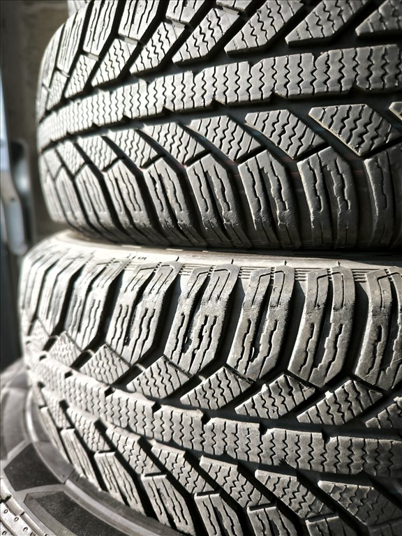  175/7014" használt Semperit téli gumi gumi 4. kép