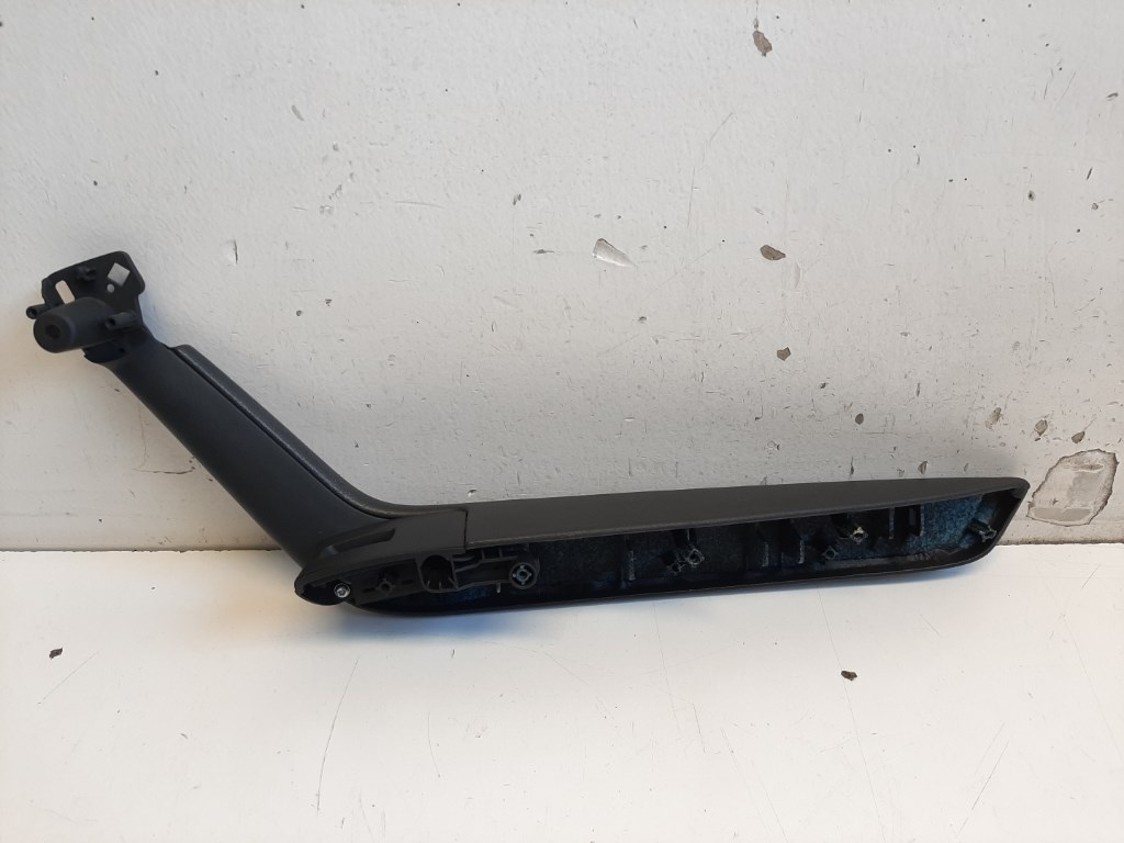 Audi A3 (8P) bal hátsó ajtókárpit könyöklõ 8P4867373 2. kép