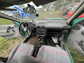 OPEL CORSA B (73, 78, 79) Bal Szellőző