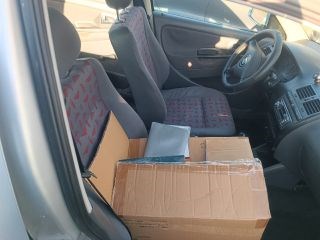 SEAT CORDOBA (6K2) Rádió / CD 2. kép