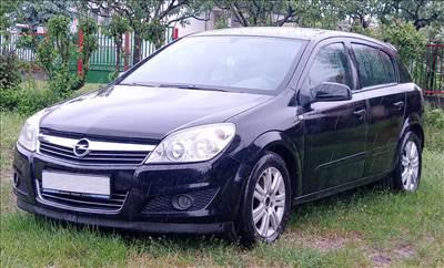Opel Astra H ajtó , bal hátsó .Fekete z20ropel z20rhastra
