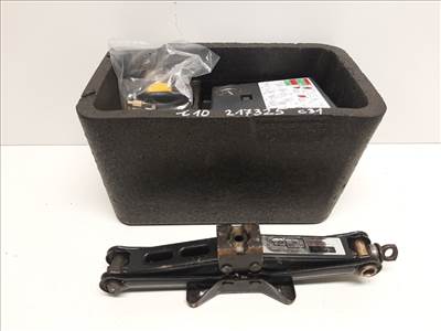 Hyundai I 10  szerszámkészlet 09149B9910