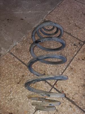 Renault Kangoo 07-14 Hátsó Rugó