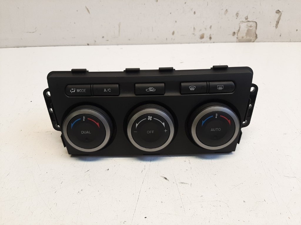 Mazda 6 (GH) fûtéskapcsoló (fûtés kapcsoló) GAP361190A 1. kép