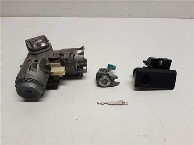 Mazda 6 (GH) zárgarnitúra motorvezérlő nélkül