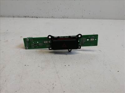 Mitsubishi Asx  vészvillogó kapcsoló