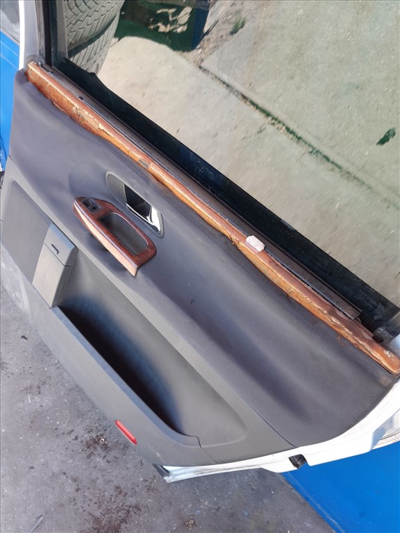 Seat Alhambra II Jobb Hátsó Ajtó 3. kép