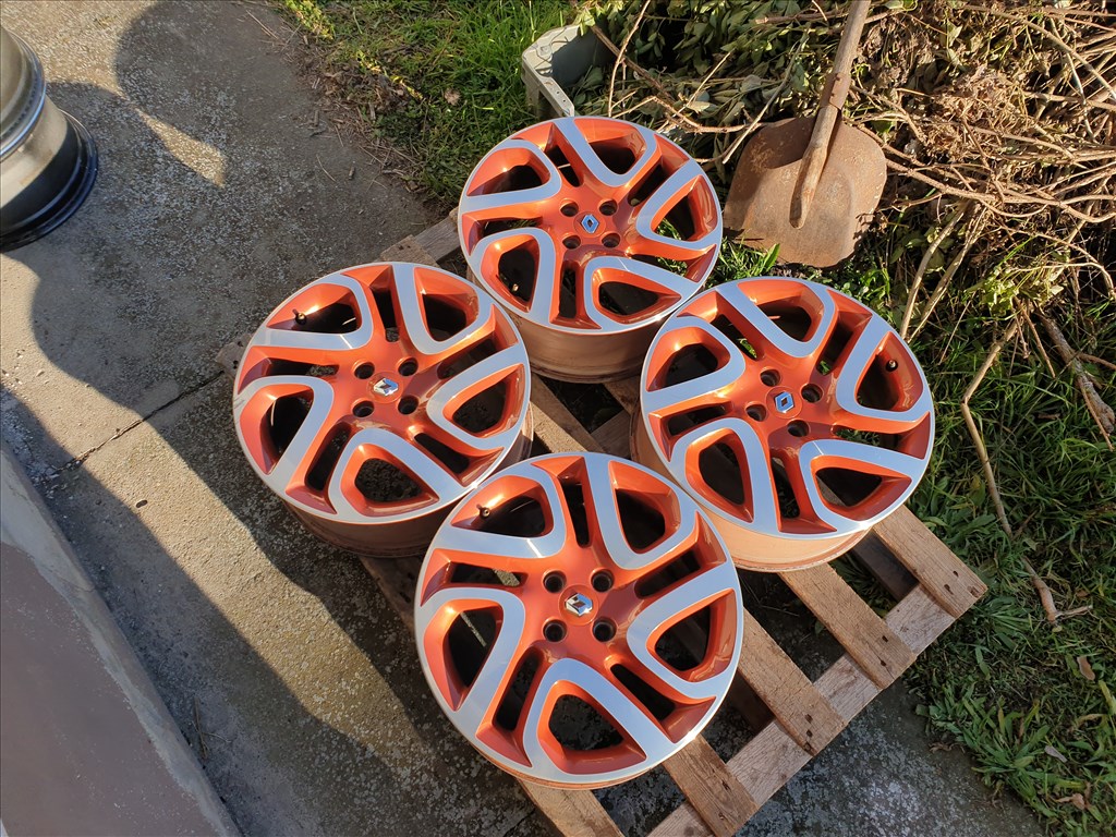 17" 4x100 Renault 1. kép