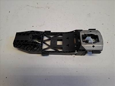 Skoda Karoq bal első kilincsfészek 5N0837885H