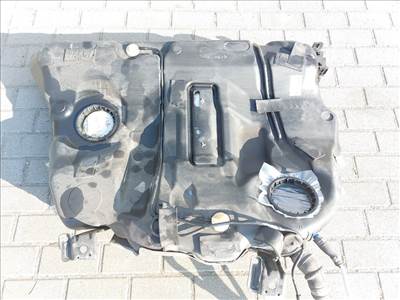 Volvo XC90  üzemanyag tank (üzemanyagtartály) 30792681