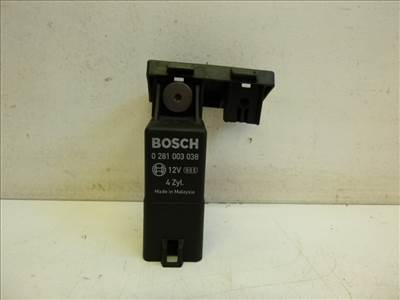 Volkswagen passat vii (3c) izzítórelé 038907281D 0281003038
