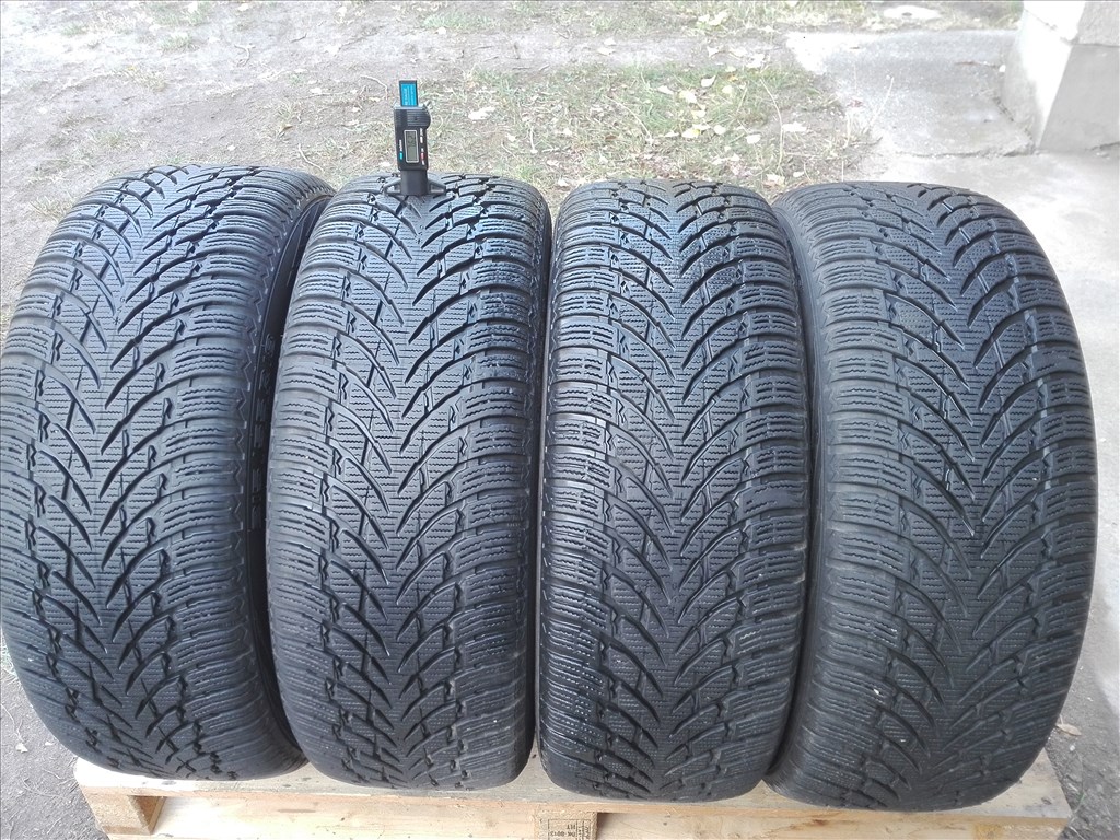 215/55R18 Nokian téli gumi garnitúra 215/55 r18 1. kép