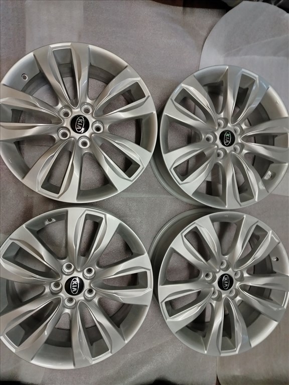  Kia Optima/ Sportage/ Ceed/ Niro/ Soul 18"  (gyári felni) alufelni 1. kép