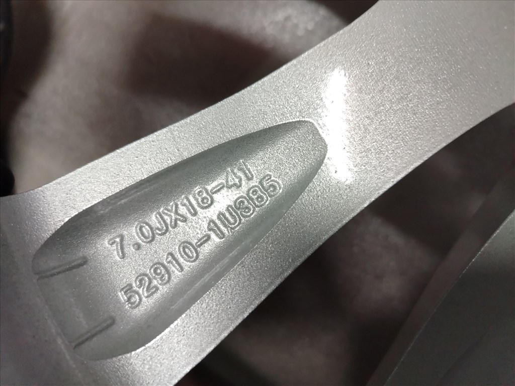  Kia Optima/ Sportage/ Ceed/ Niro/ Soul 18"  (gyári felni) alufelni 7. kép