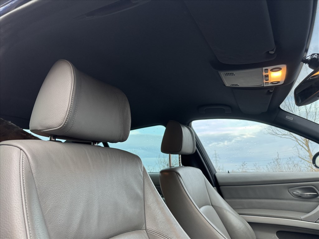 BMW 325 (E90, E91, E92, E93) bontott alkatrészei 6. kép
