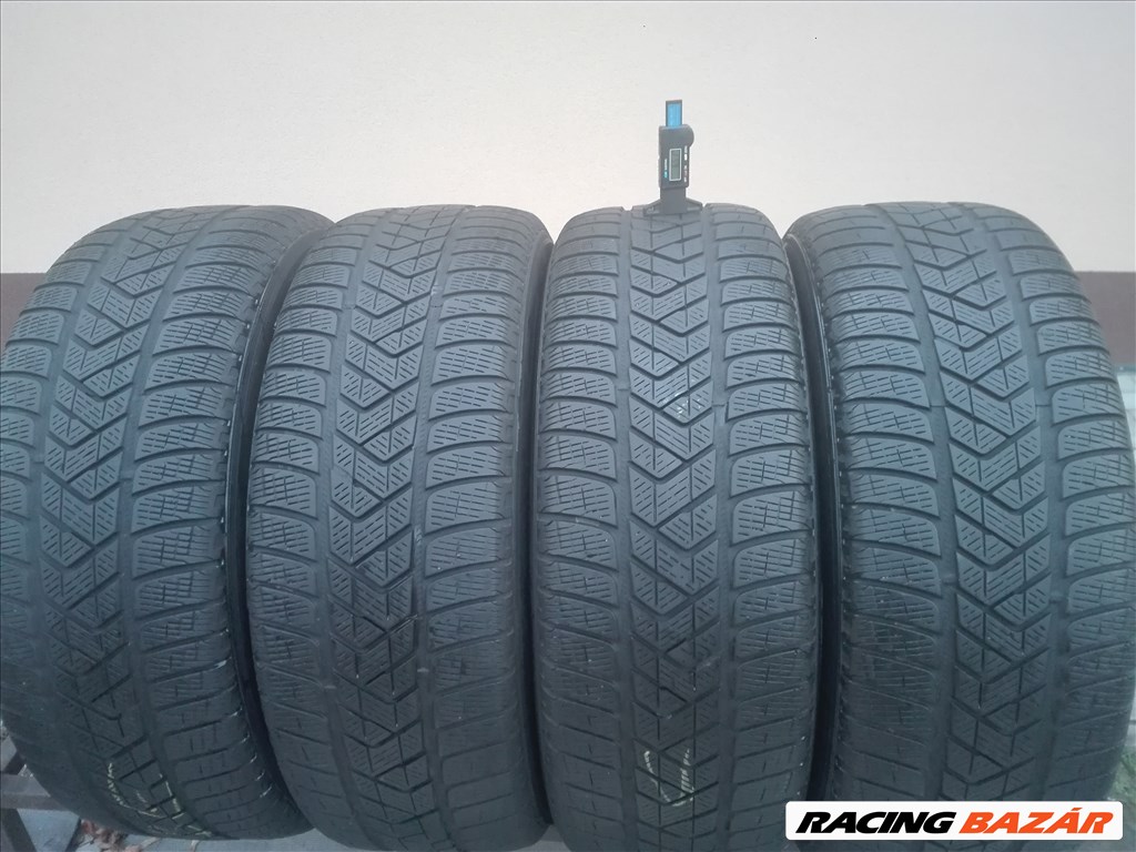 235/60R18 Pirelli téli gumi garnitúra 235/60 r18 2. kép
