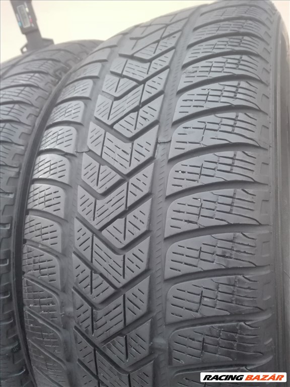 235/60R18 Pirelli téli gumi garnitúra 235/60 r18 4. kép